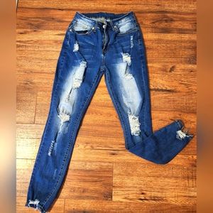 Kunmi jeans Women's small S stonewashed raw hem destroyed distressed denim EUC